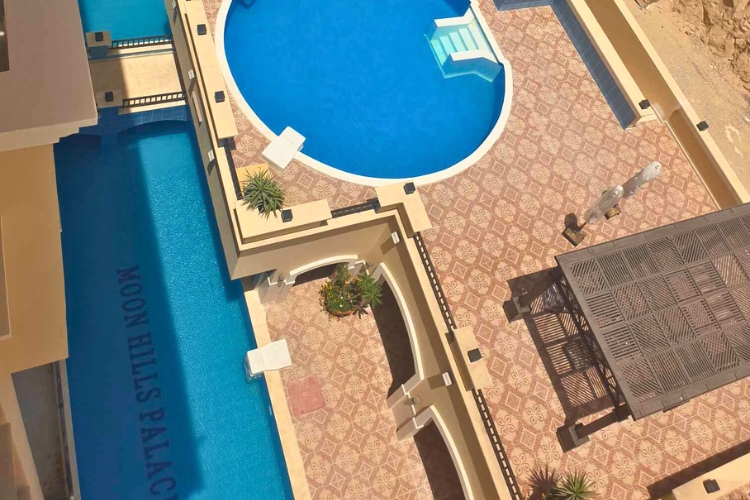 3 bdr condo with seaview - ready to move in - Moon Hills Palace
